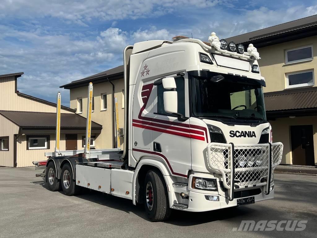 Scania R 730 B6X4NB 木材运输车