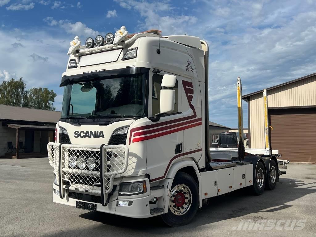 Scania R 730 B6X4NB 木材运输车
