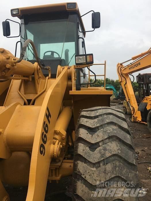 CAT 966H 轮式装载机