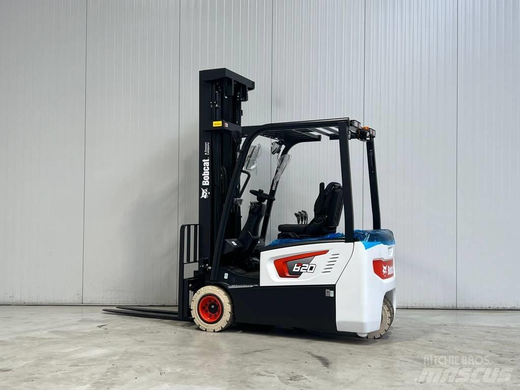 Bobcat B20T-7 PLUS 电动叉车