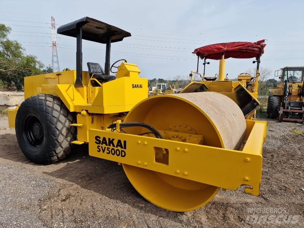 Sakai SV 500 单轮压路机