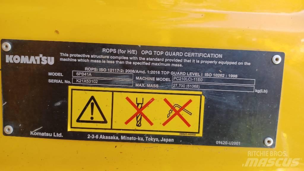 Komatsu PC210LCi-11 履带挖掘机