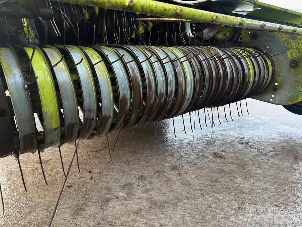 CLAAS 46 ROTO CUT 圆捆打捆机