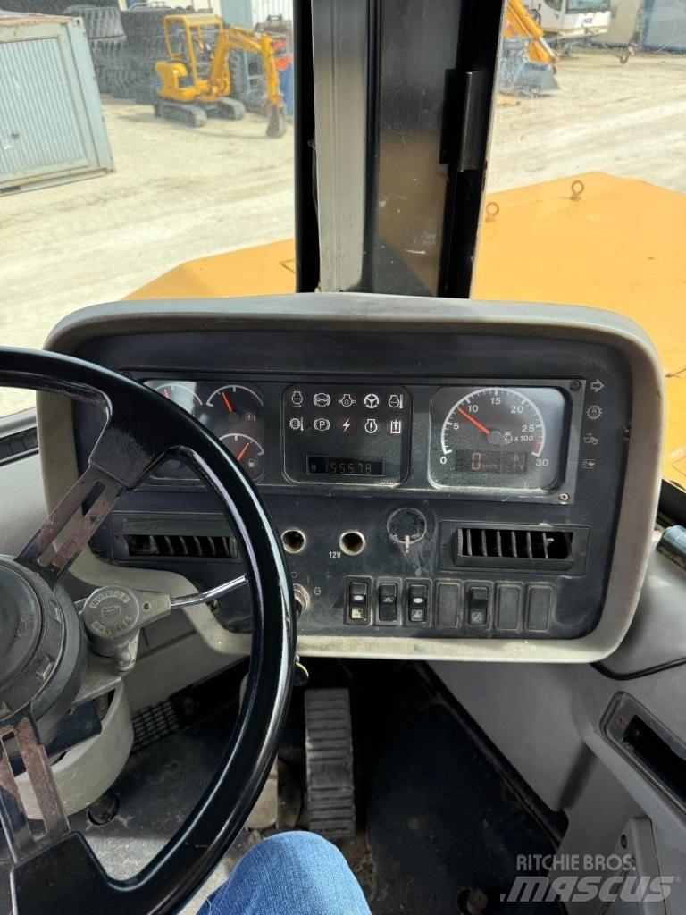 CAT 631 G 铲运机