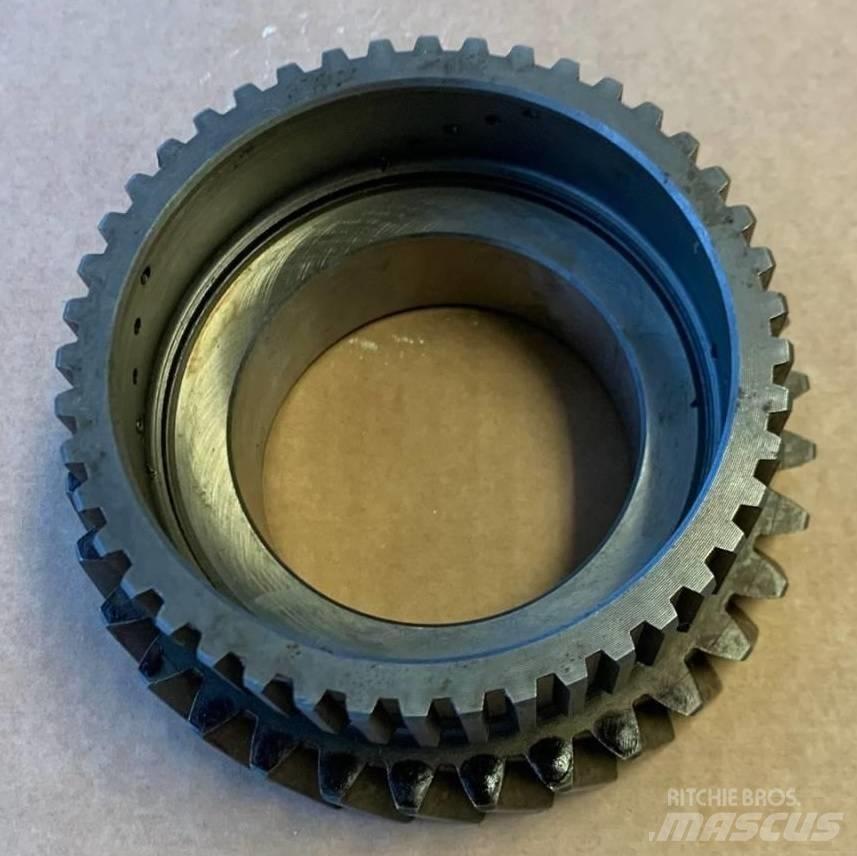 Fiat GEAR 5131240 传动装置