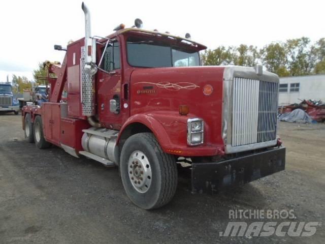 International 9300 救援车