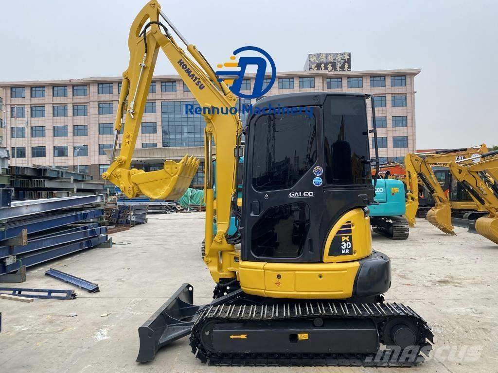 Komatsu PC 30 MR-3 小型挖掘机