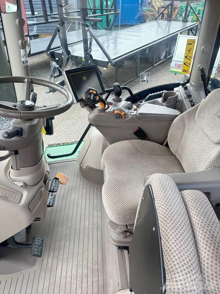 John Deere 6250R 拖拉机/农用车