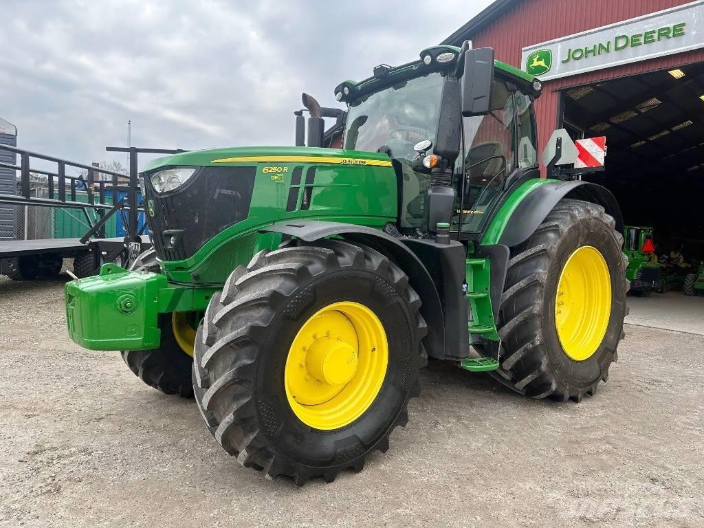 John Deere 6250R 拖拉机/农用车