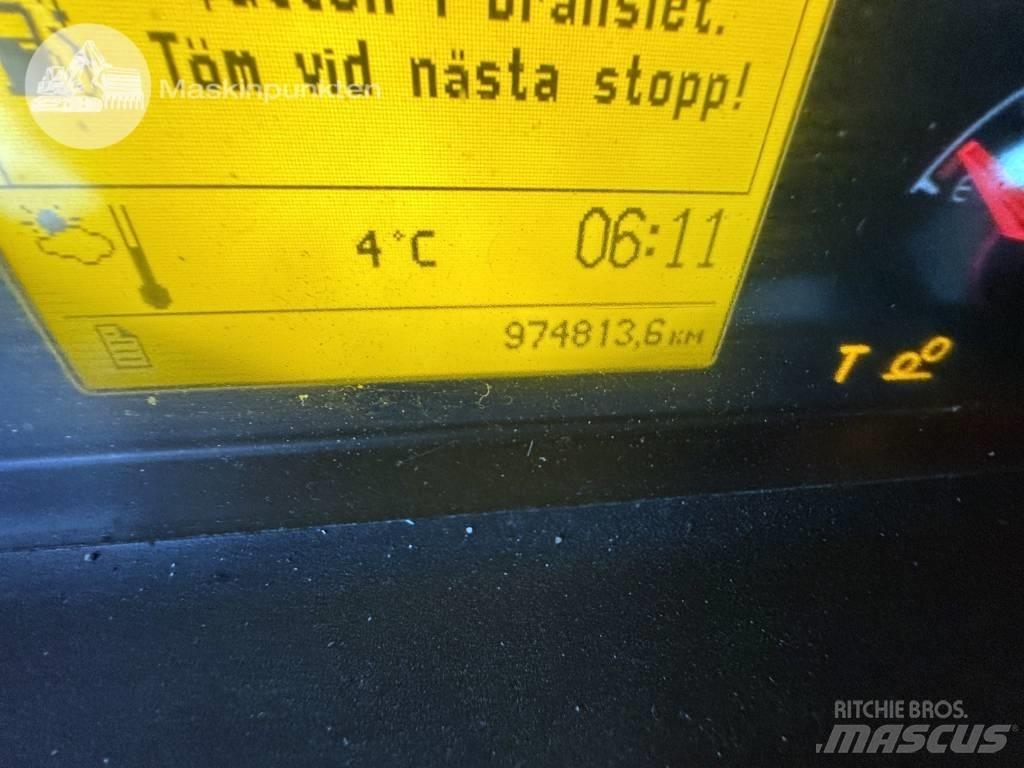 Volvo FM 440 工程吊钩车