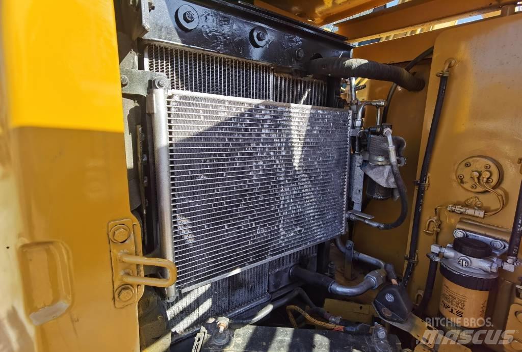 CAT 308 E 2 履带挖掘机