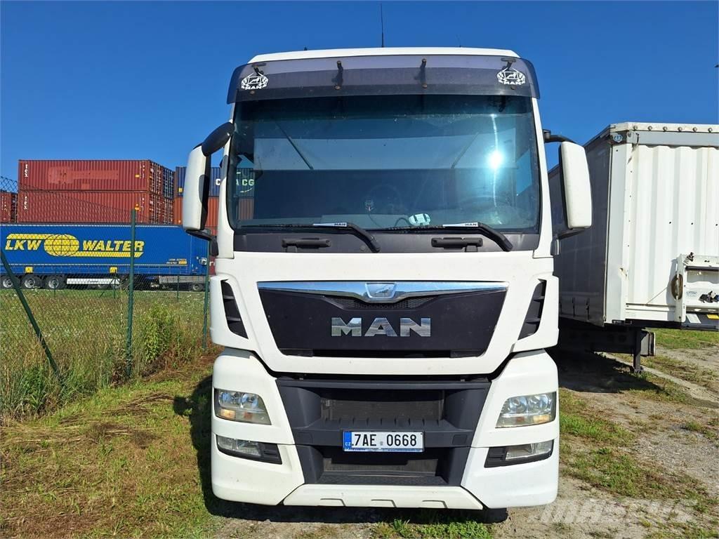 MAN TGX 26.440 6X2 牵引车
