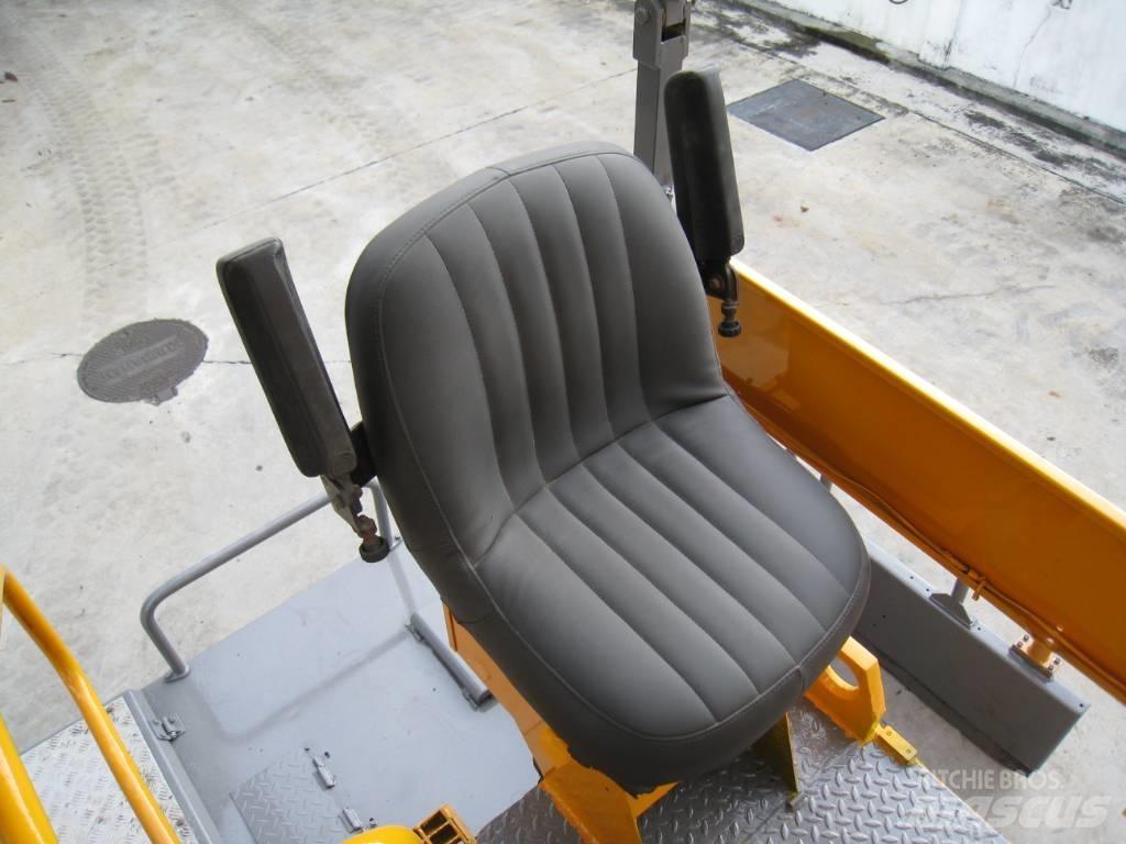 Bitelli BB 650 沥青摊铺机