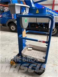 JLG Pecolift 其他升降机和高空作业平台