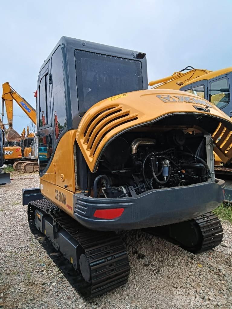 XCMG XE 60 DA 小型挖掘机