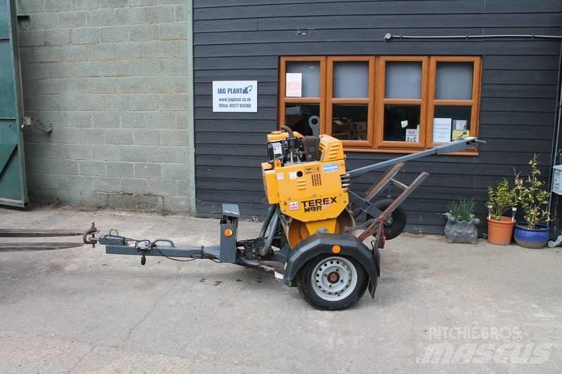 Terex MBR 71 单轮压路机