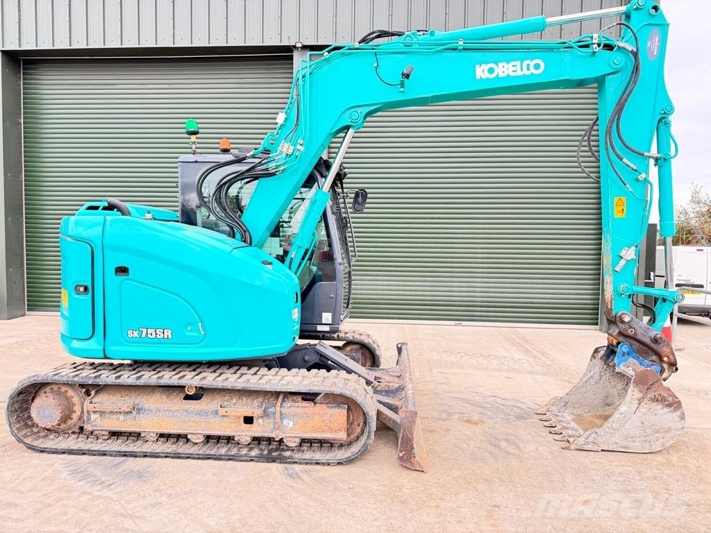 Kobelco SK75SR-7 中型挖掘机