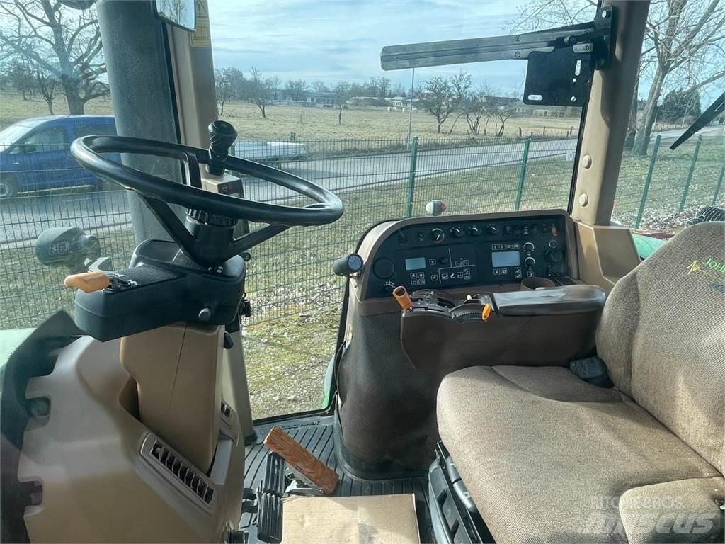 John Deere 8330 拖拉机/农用车