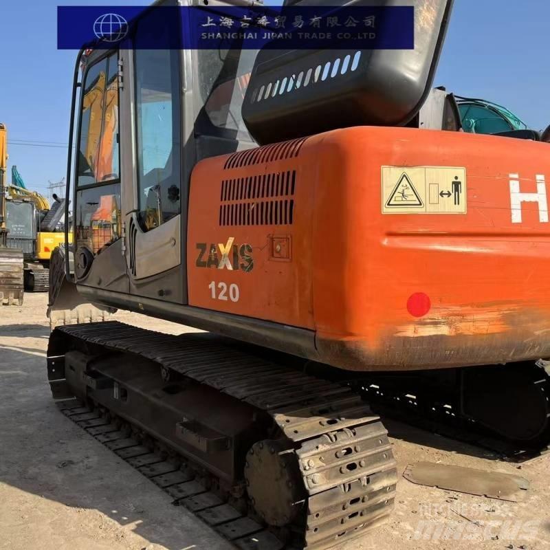 Hitachi ZX 120 中型挖掘机