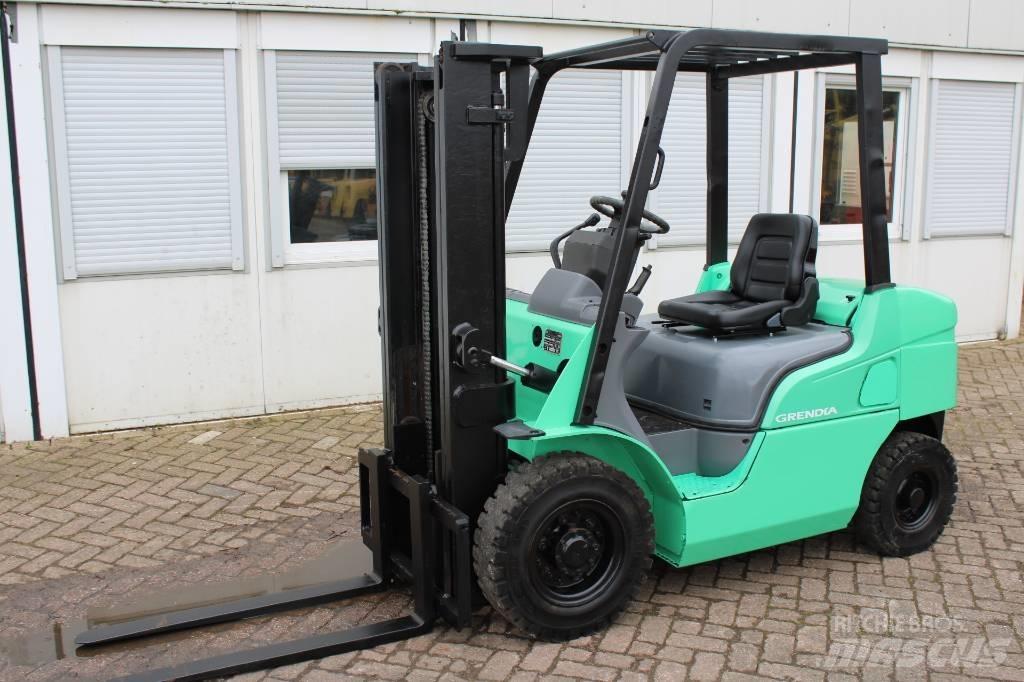 Mitsubishi DFD25NT 柴油叉车