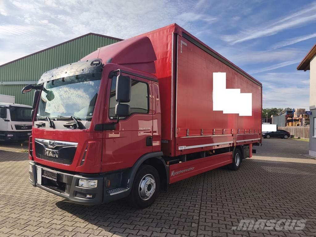 MAN TGL 12.220 篷布货车