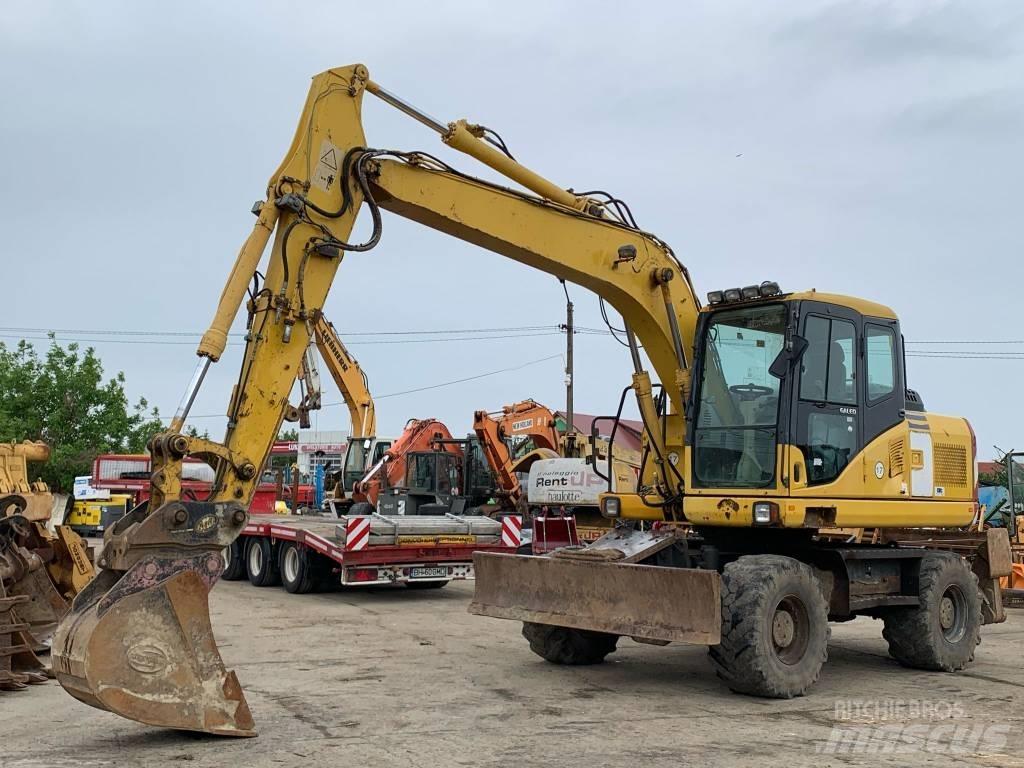Komatsu PW 140-7 轮式挖掘机