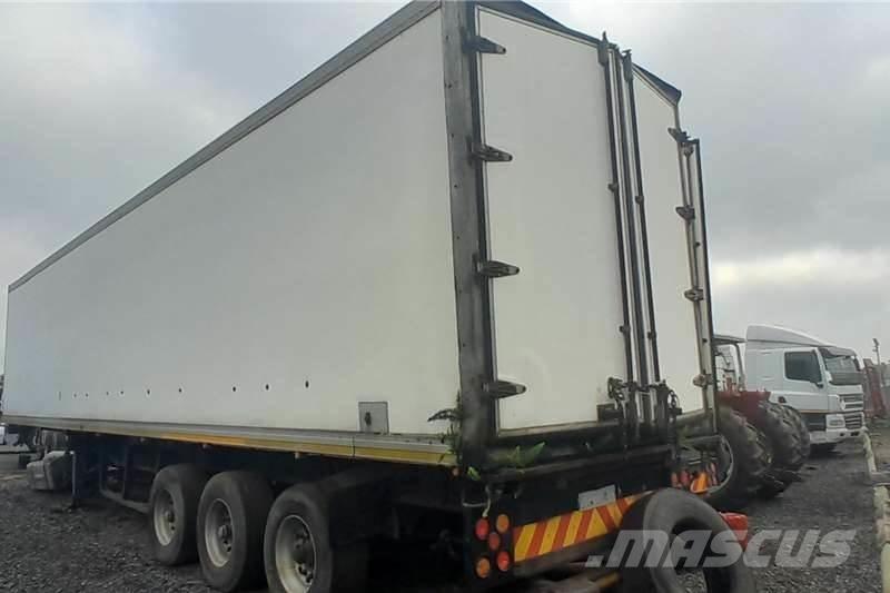  TRAILER 10002000 其他货车