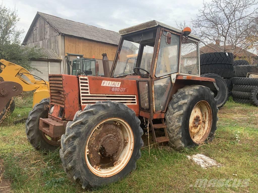 Fiat 680 DT 拖拉机/农用车