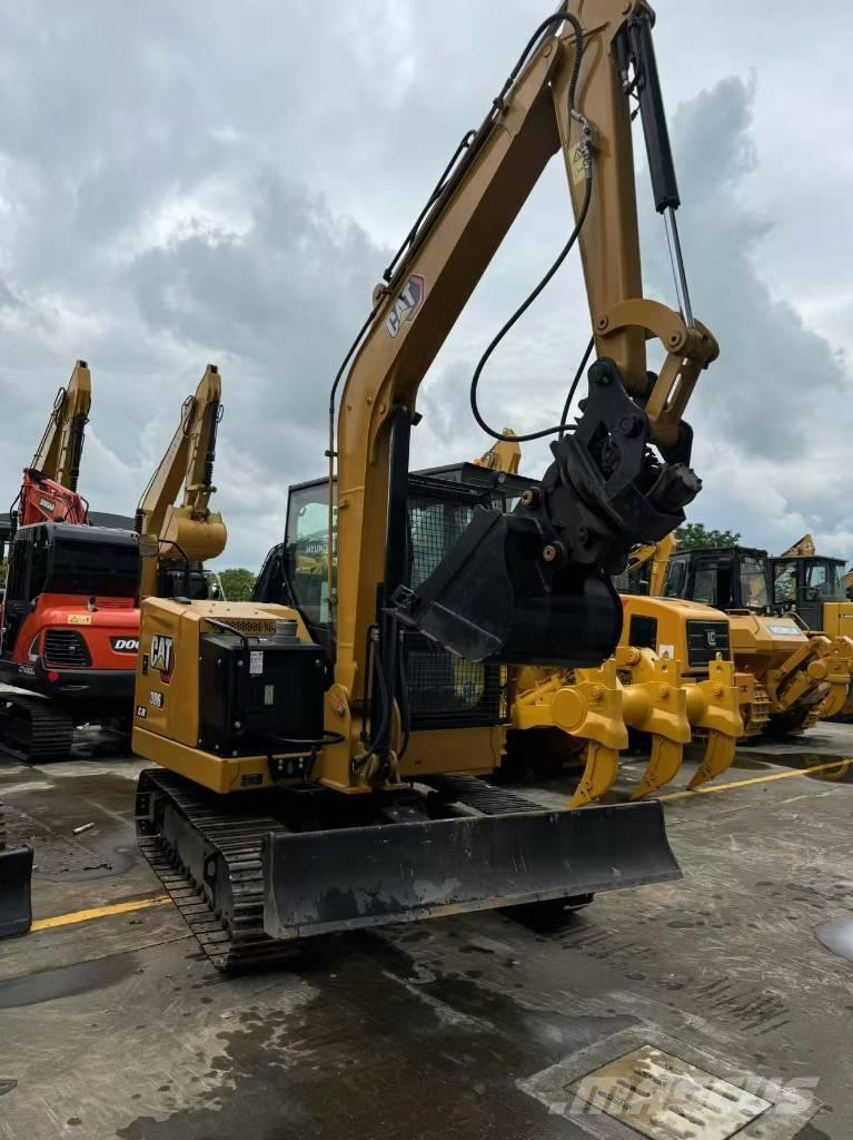 CAT 306 小型挖掘机