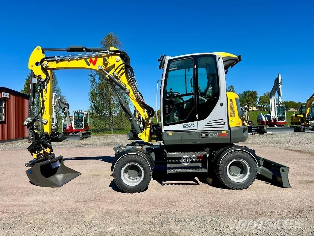 Wacker Neuson EW65 轮式挖掘机