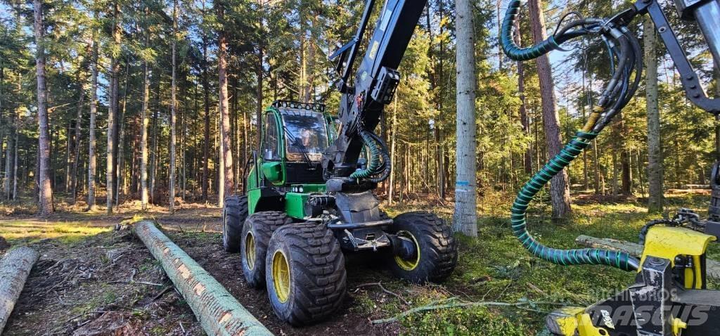 John Deere 1270 G 收割机