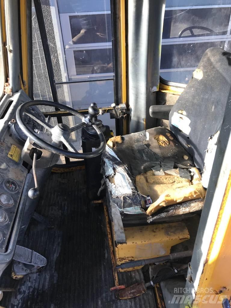Hanomag 44D 轮式装载机