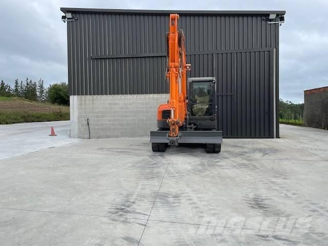 Doosan DX85-3 中型挖掘机