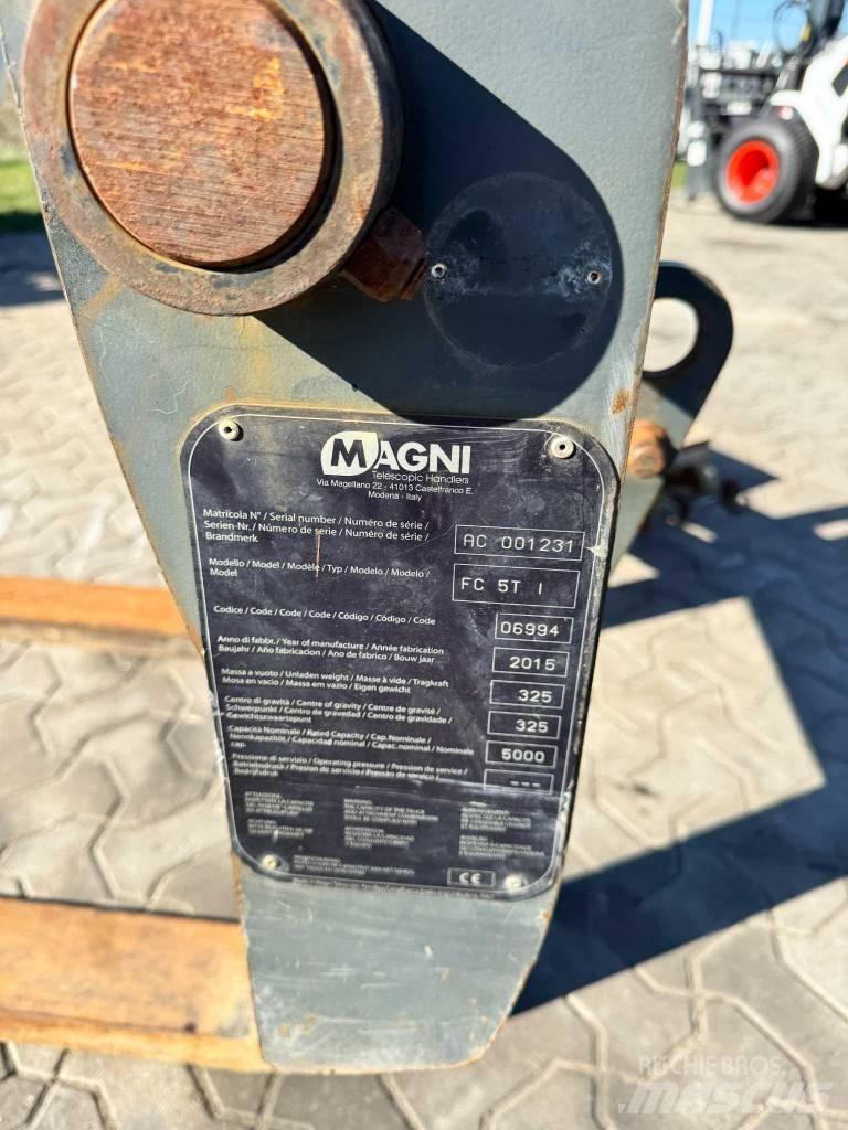 Magni RTH 5.26 伸缩臂叉装车|叉装车