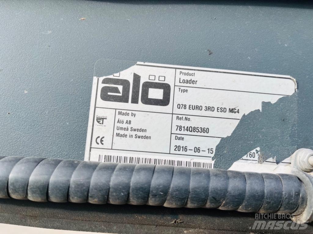  Ålø Q78 前装载和挖掘机