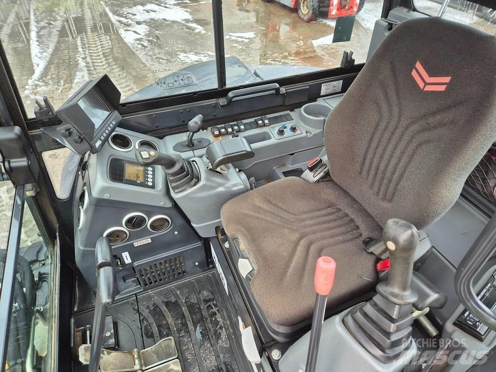 Yanmar SV 60 小型挖掘机