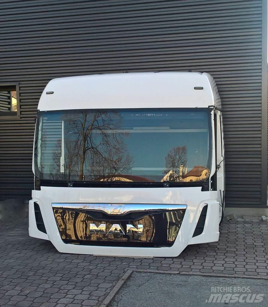 MAN TGX XLX EURO 6 驾驶室与内部