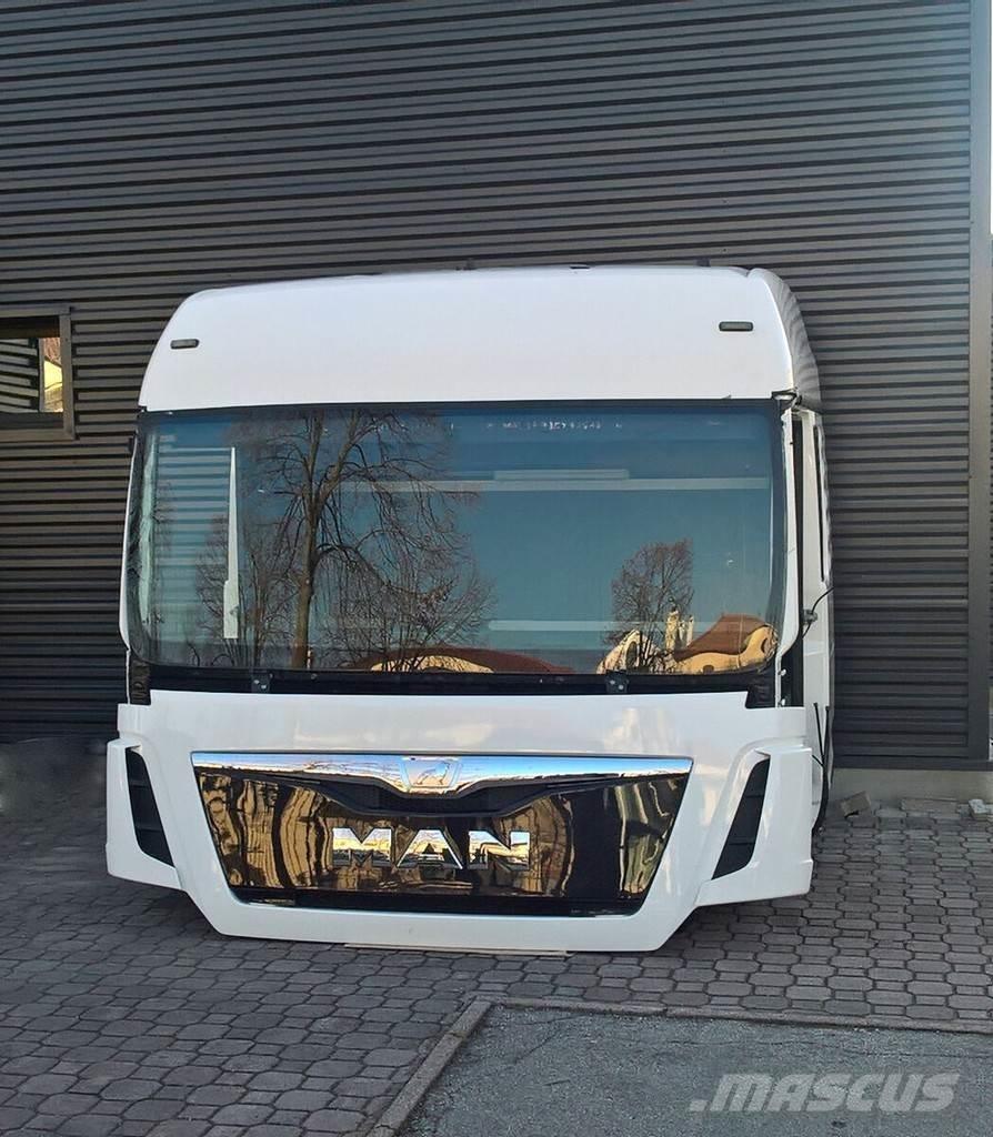 MAN TGX XLX EURO 6 驾驶室与内部