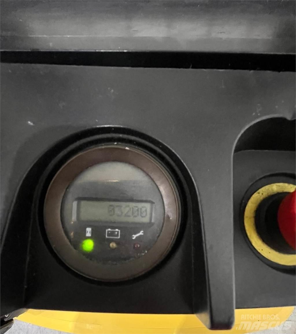 Hyster S1.2 手推堆垛车