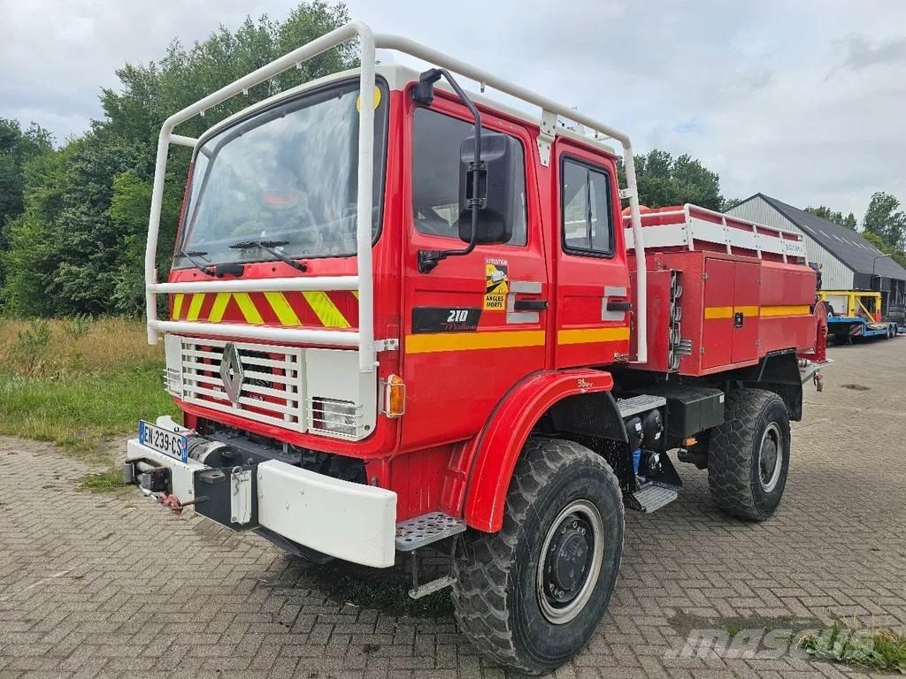 Renault M210 消防车