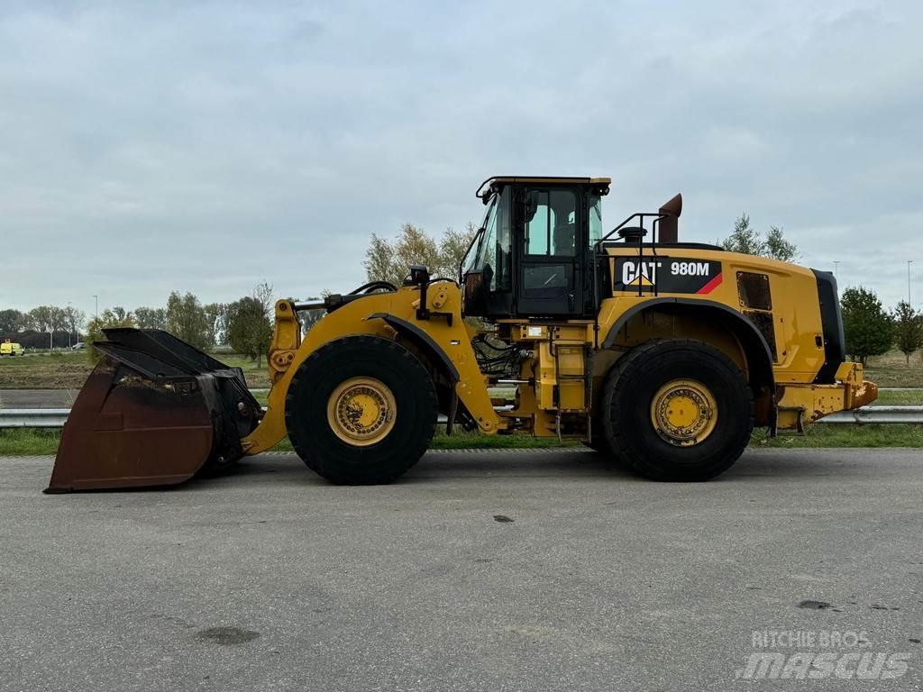 CAT 980M 轮式装载机