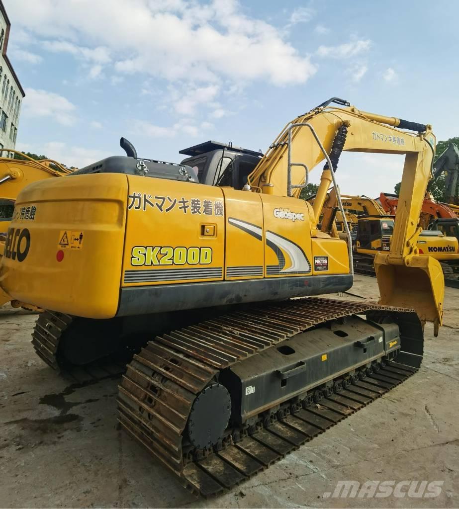 Kobelco SK 200 履带挖掘机
