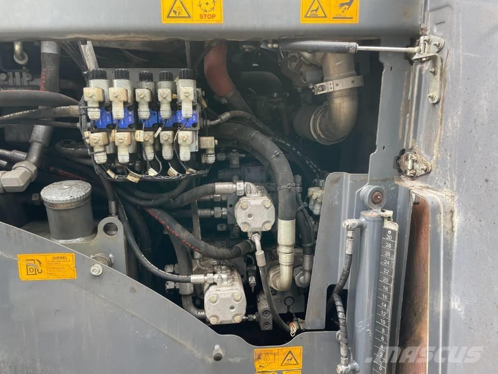 Vögele SUPER 800-3I 沥青摊铺机