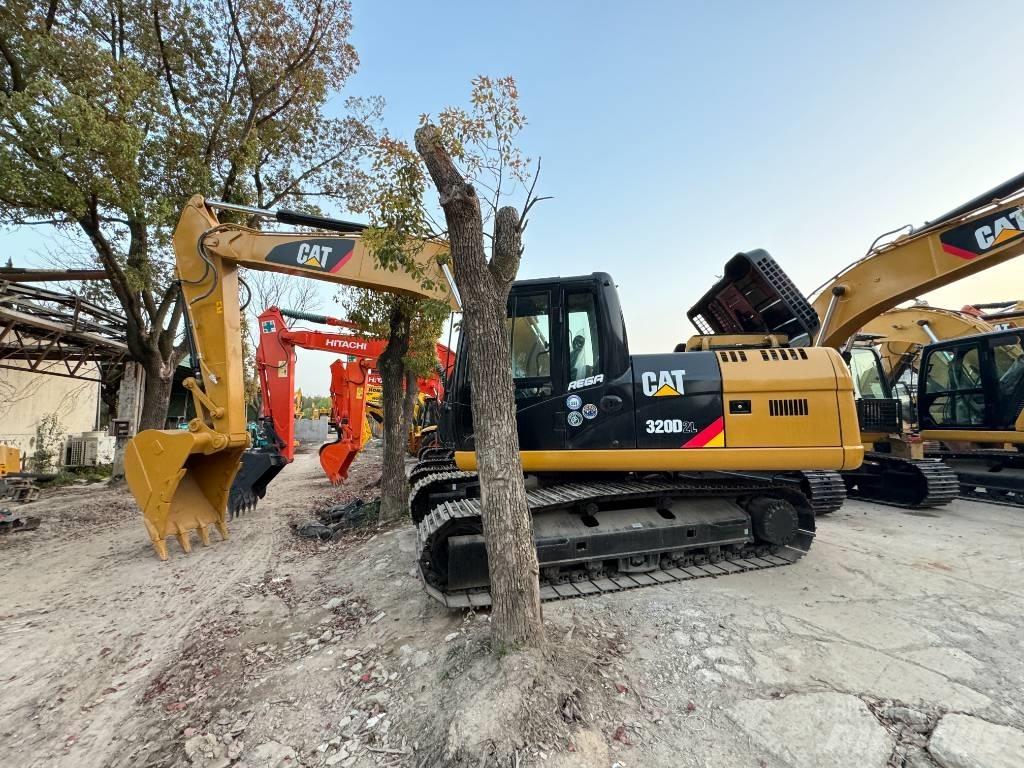 CAT 320D2L 履带挖掘机