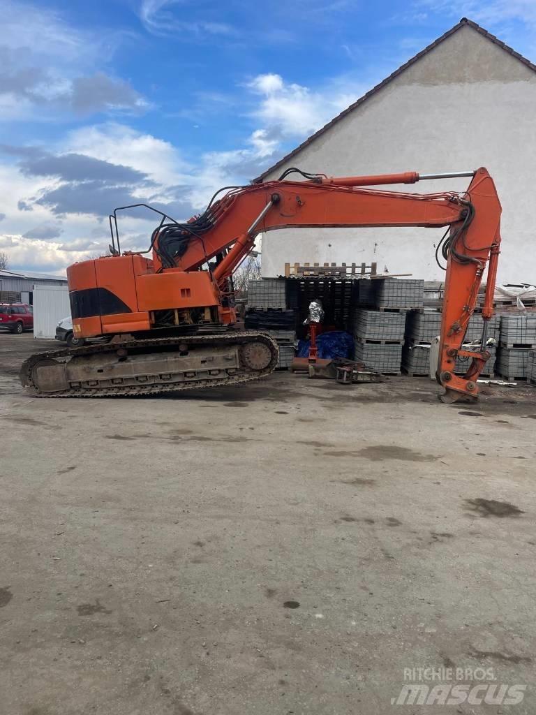 CAT 321 C LCR 履带挖掘机