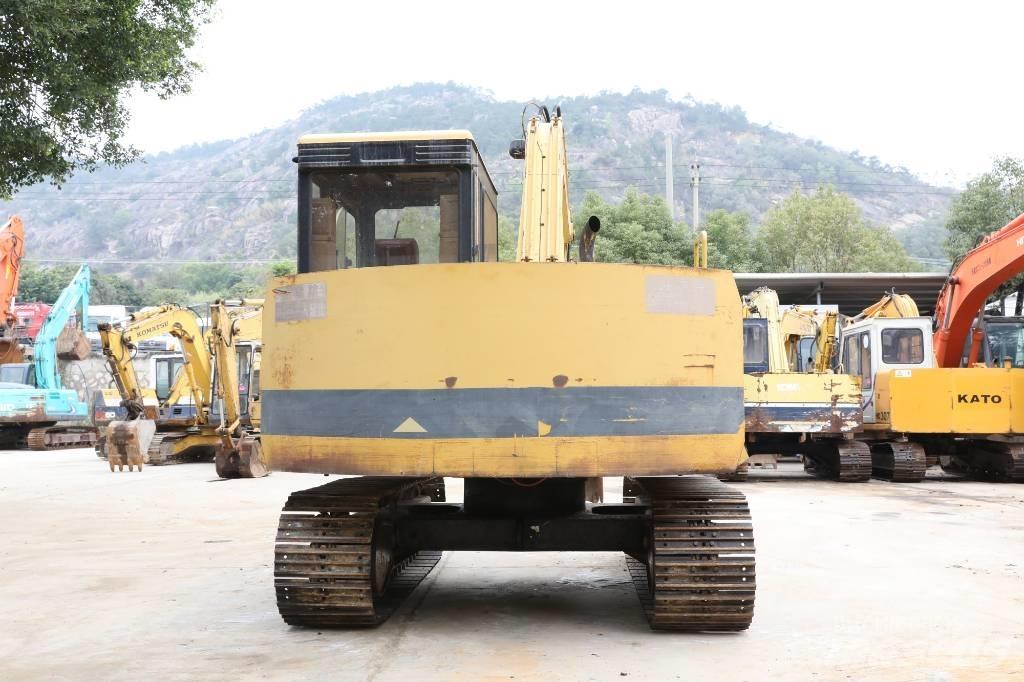 CAT E 70 B 小型挖掘机