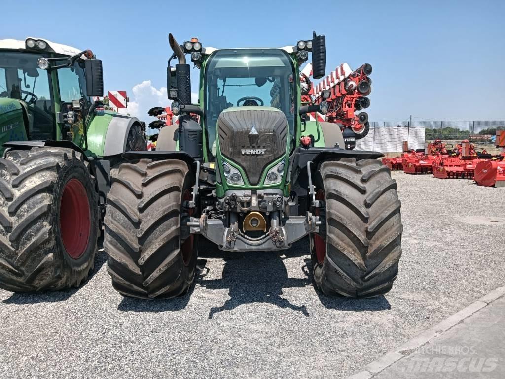 Fendt 718 Vario 拖拉机/农用车
