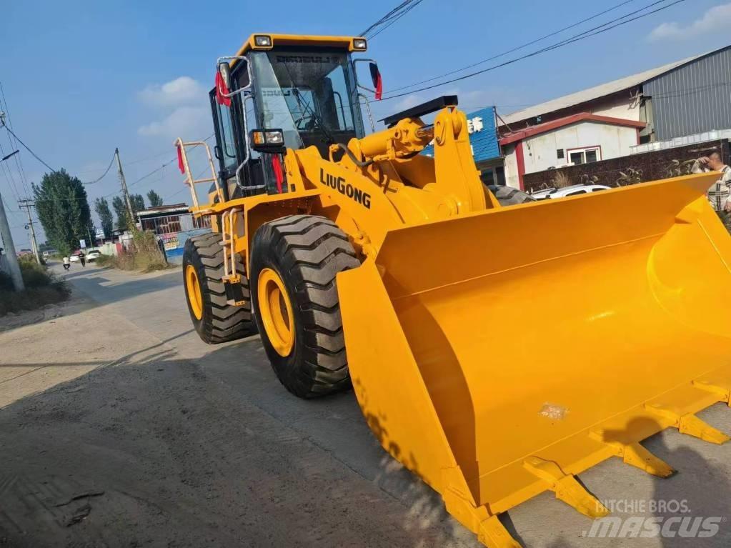 LiuGong 856 轮式装载机