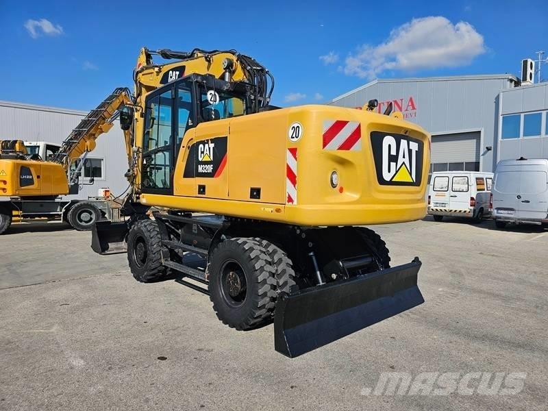 CAT M320F 轮式挖掘机