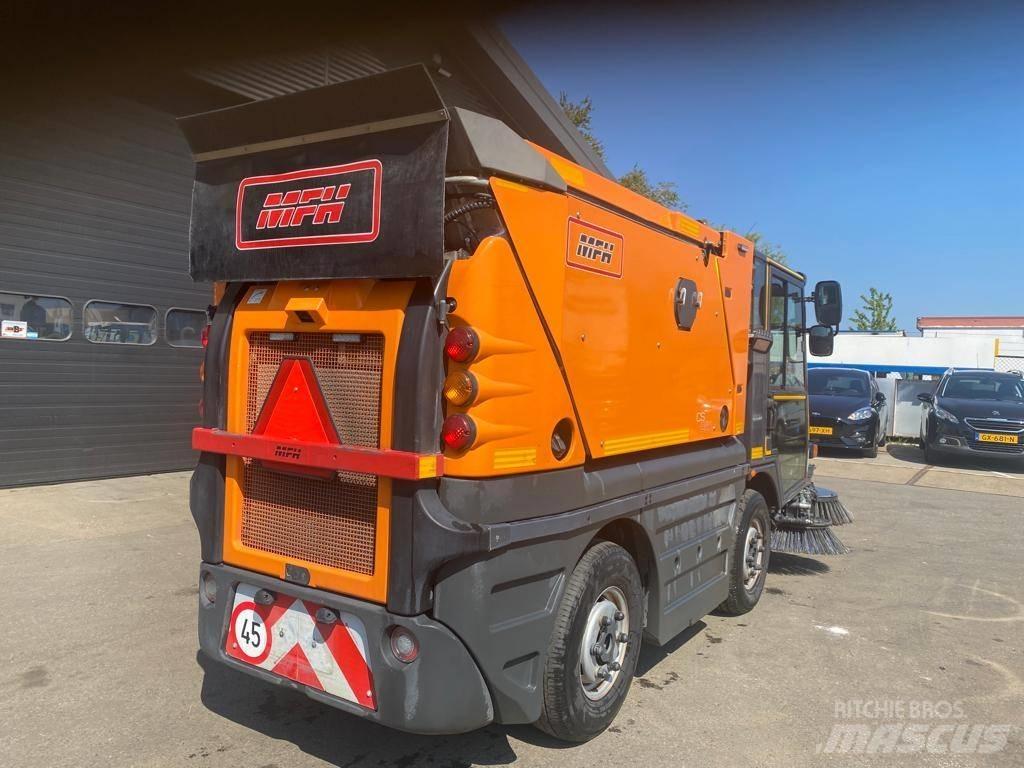 Schmidt Swingo 200 扫地机